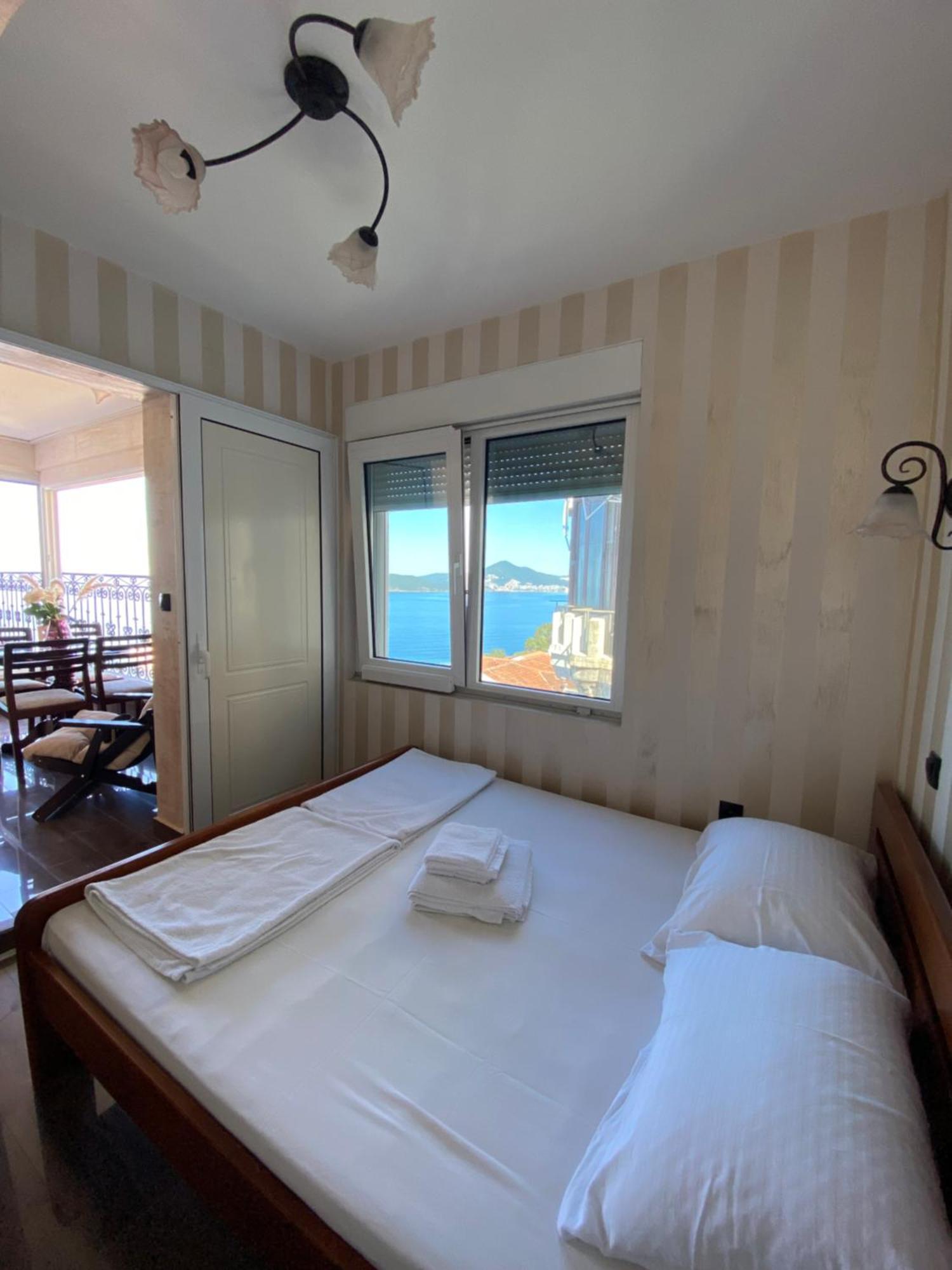 Apartment Dzaleta Sveti Stefan Exteriör bild