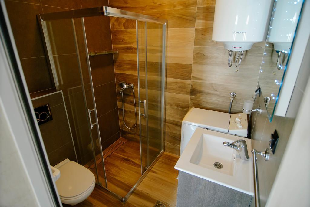 Apartment Dzaleta Sveti Stefan Exteriör bild